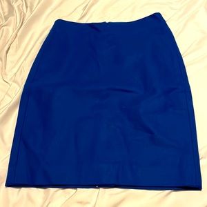 Size 0 J. crew NWT the pencil skirt  royal blue